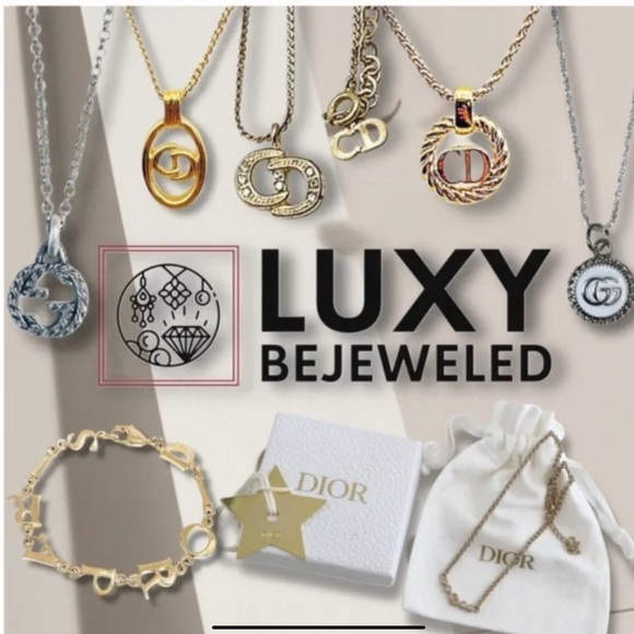 Like the listing to be notified for our next live! - Picture 2 of 2